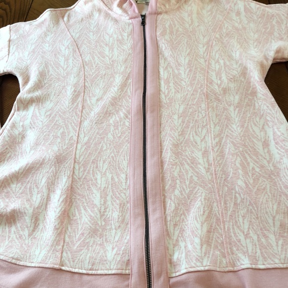 Simply Noelle Pink Jacket - Picture 4 of 10